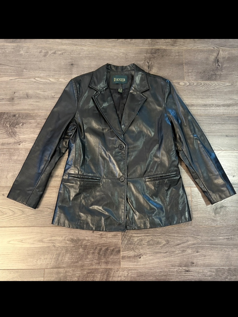 Danier genuine leather blazer jacket black